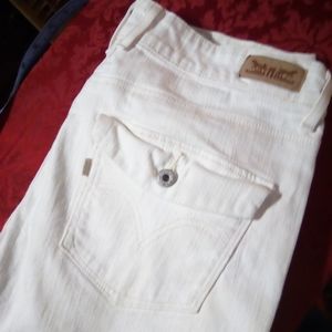 Levi's mid rise skinny jeans